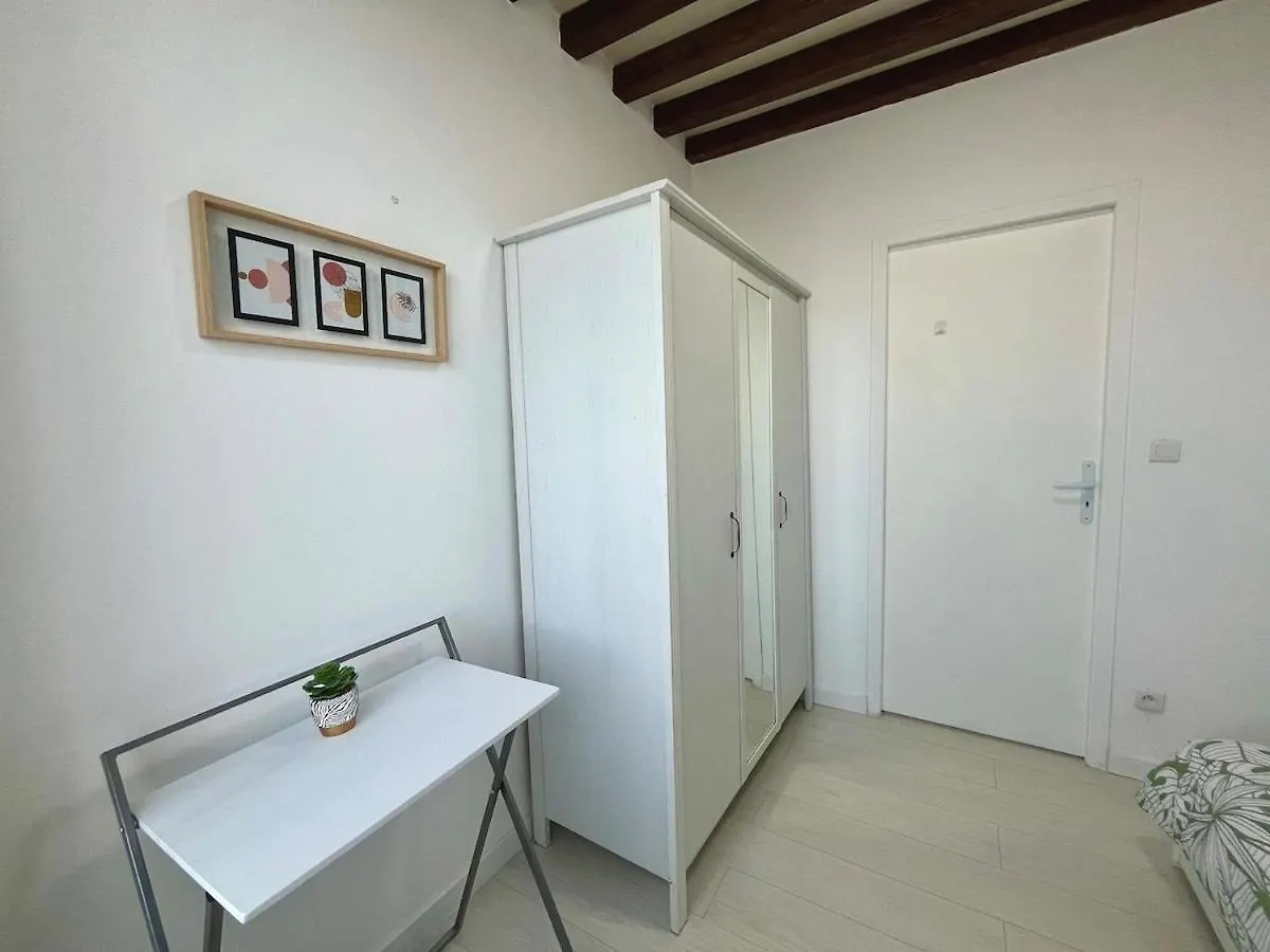 T4 Minimaliste A 15 Min De Lyon Apartman Oullins