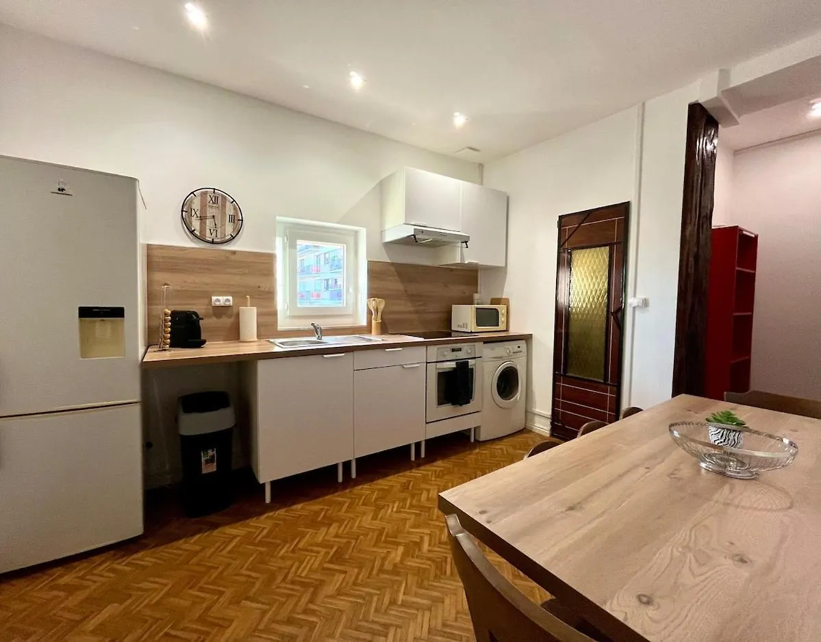 T4 Minimaliste A 15 Min De Lyon Apartman Oullins